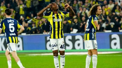 Fenerbahçe’nin Malili oyuncusu Dorgeles Nene, Göztepe maçında attığı golle bu