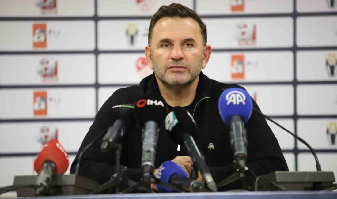 Galatasaray Teknik Direktörü Okan Buruk, 4-1 kazanarak finale çıktıkları Trabzonspor