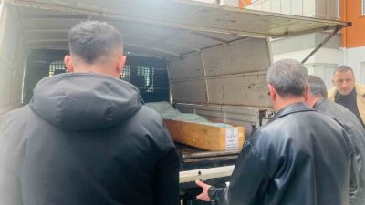 Ordu’nun Ünye ilçesinde annesiyle birlikte yaşayan bir kişi, evinde ölü