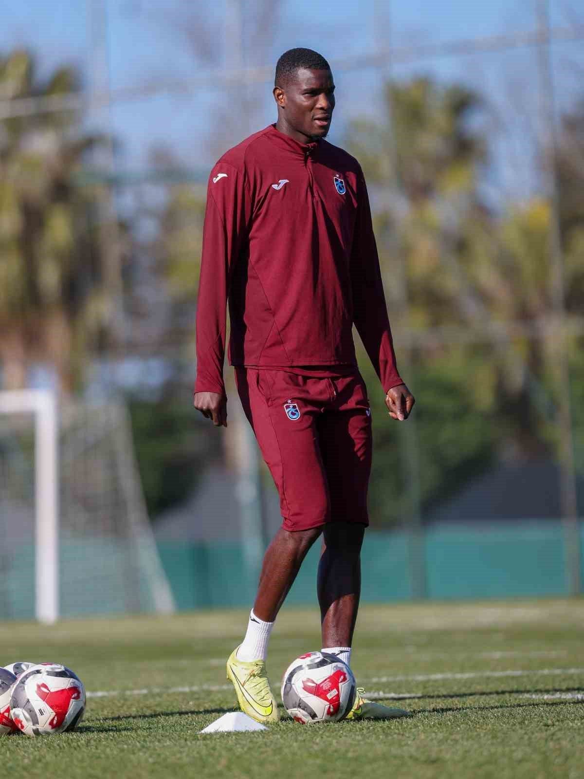 Afrika Uluslar Kupası’nda Nijerya Milli Takımı ile mücadele eden ve