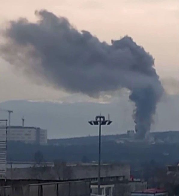 Sakarya’da şehir hastanesi inşaatında yangın çıktı. Edinilen bilgiye göre, Adapazarı