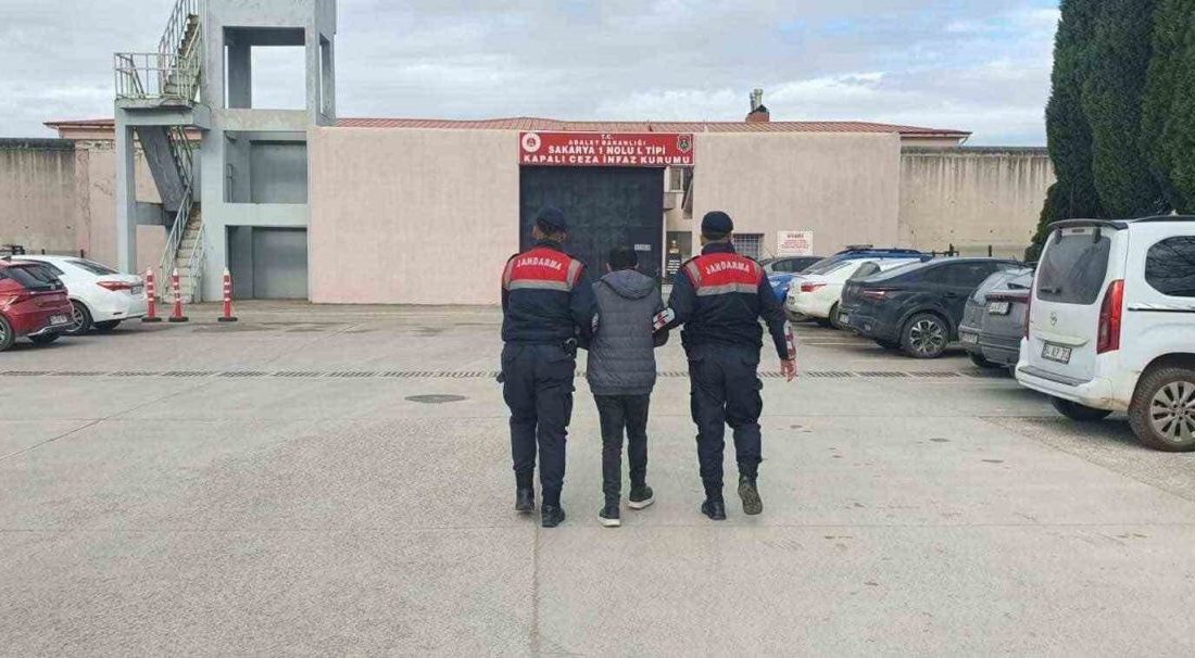 Sakarya’da İl Jandarma Komutanlığı ekiplerince aranan şahısların yakalanmasına yönelik yeni