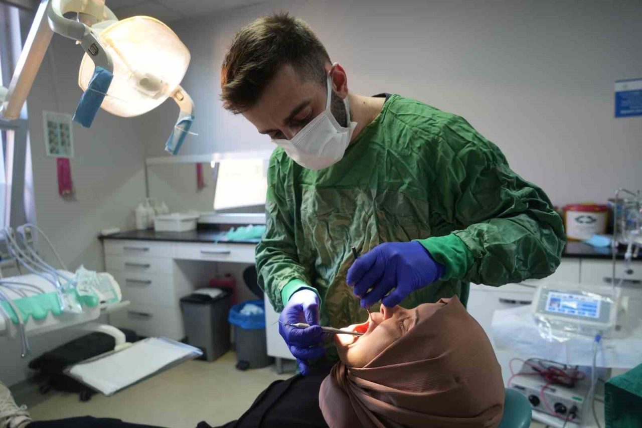 SAMSUN (İHA) – Samsun Ağız ve Diş Sağlığı Hastanesi’nde 2025