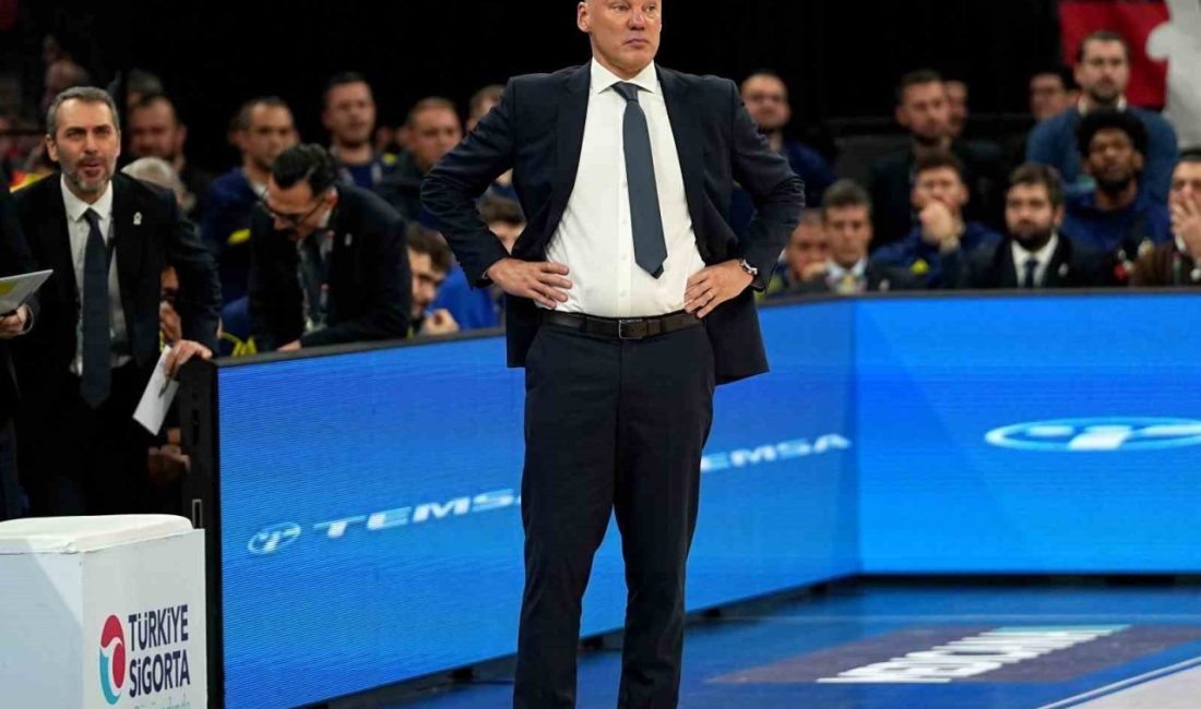 Fenerbahçe, Başantrenör Sarunas Jasikevicius ile 3 yıllık anlaşmaya varıldığını açıkladı.