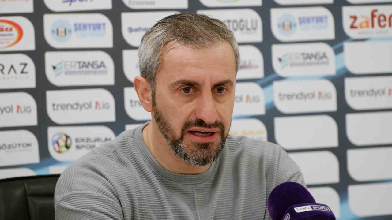 Erzurumspor FK Teknik Direktörü Serkan Özbalta, önlerinde çok uzun bir