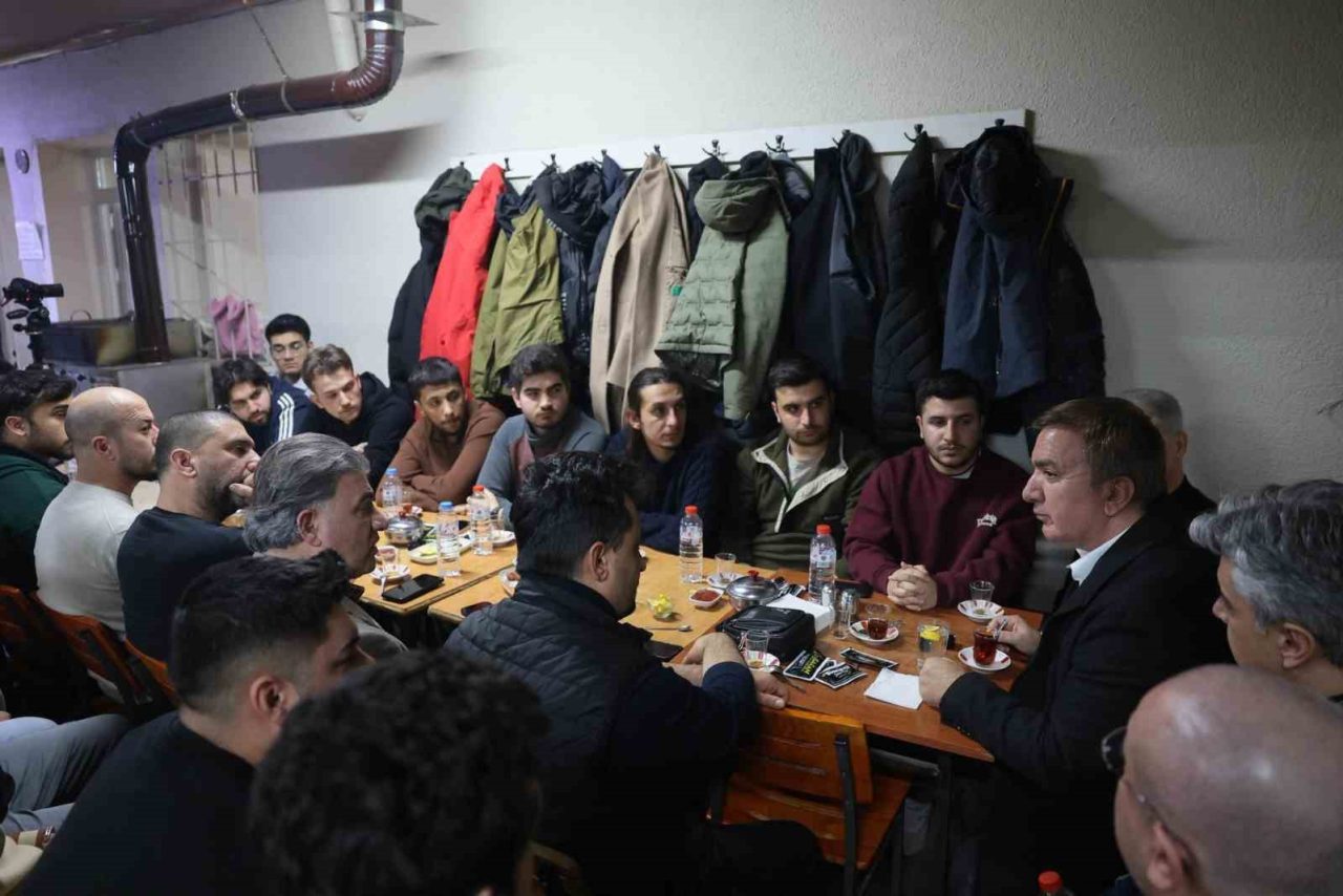 Erzincan Valisi Hamza Aydoğdu, Yavuz Selim Camii altında bulunan çay
