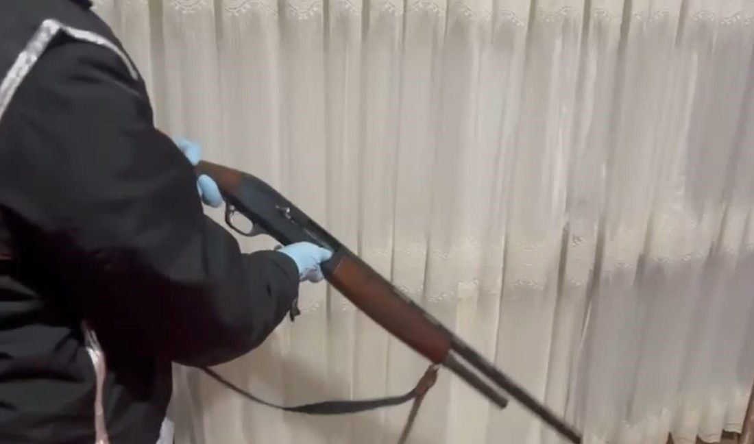 Kocaeli’de sosyal medya hesapları üzerinden silahlı paylaşım yapan ve suç