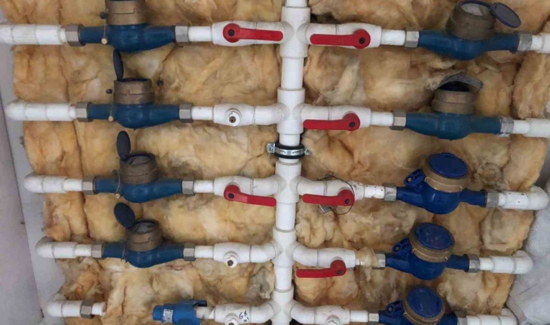 Bayburt’ta havaların geceleri aşırı soğumasıyla birlikte su sayaçlarının donabileceğini belirtilerek,