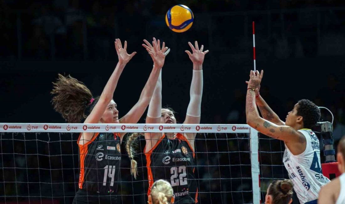 Vodafone Sultanlar Ligi’nin 18. haftasındaki derbi mücadelesinde Fenerbahçe Medicana, Eczacıbaşı