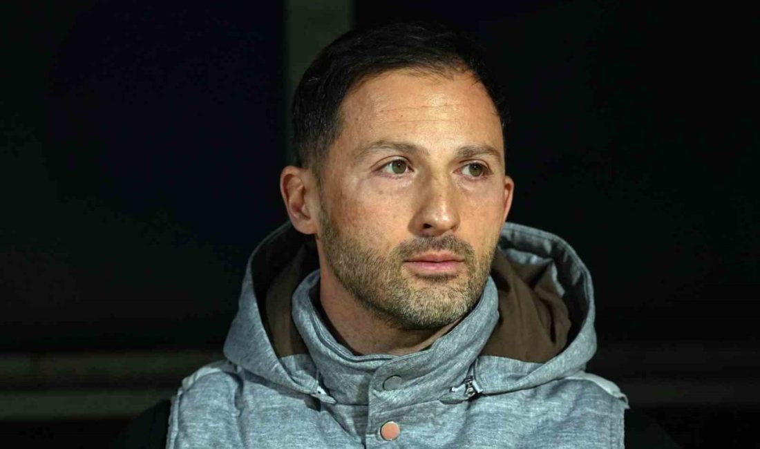 Fenerbahçe Teknik Direktörü Domenico Tedesco, son oynadıkları Galatasaray maçı 11’ine