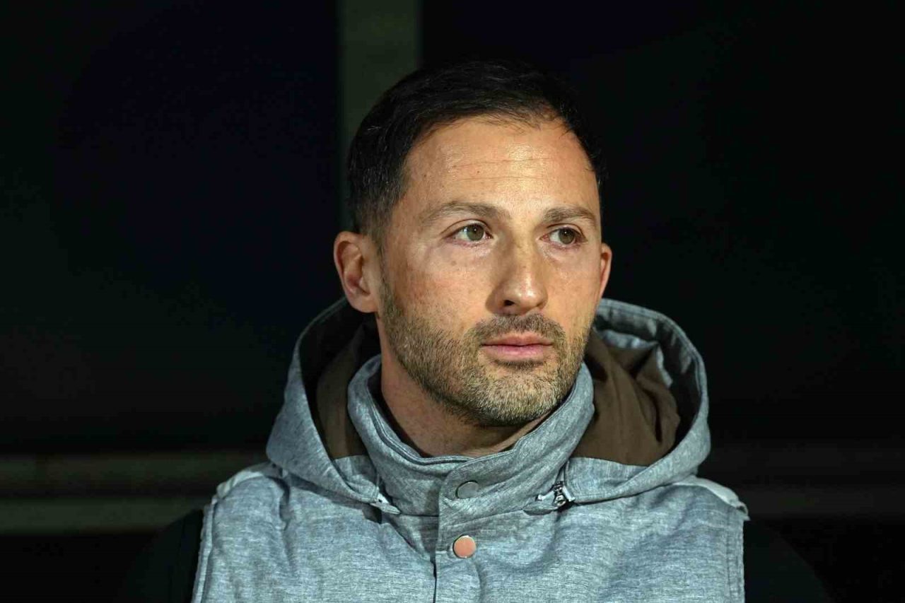 Fenerbahçe Teknik Direktörü Domenico Tedesco, son oynadıkları Galatasaray maçı 11’ine