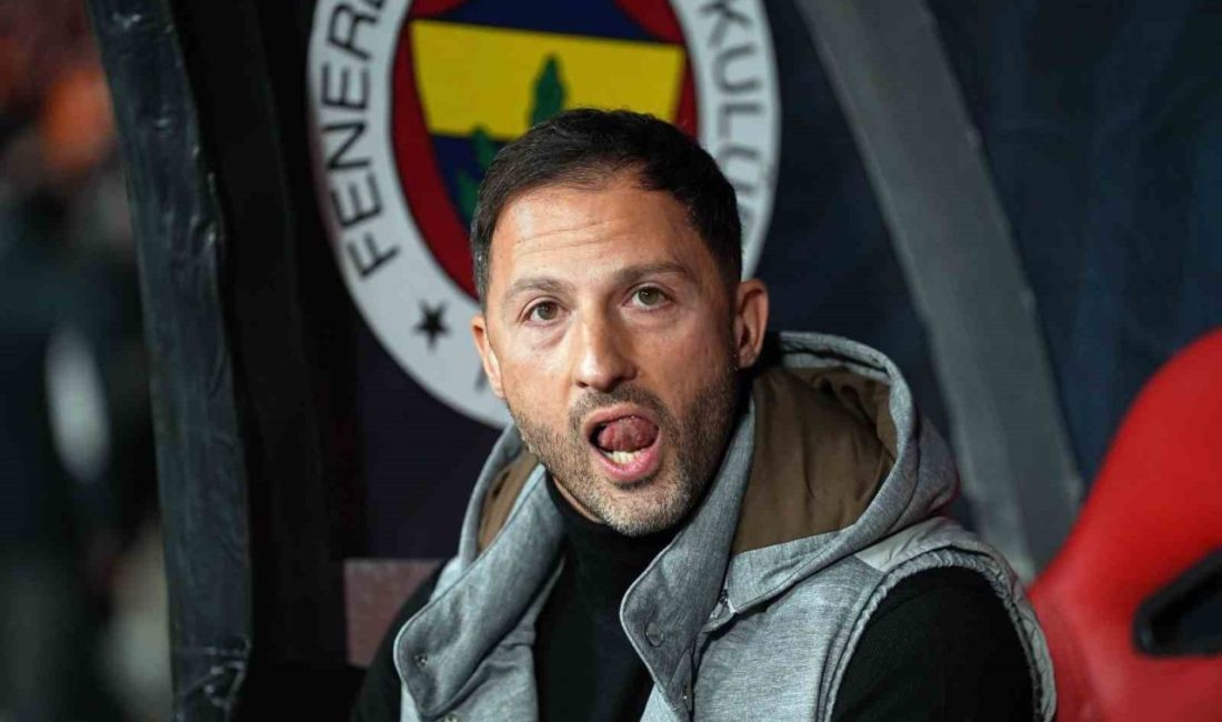 Fenerbahçe Teknik Direktörü Domenico Tedesco, son oynadıkları Samsunspor maçı 11’ine