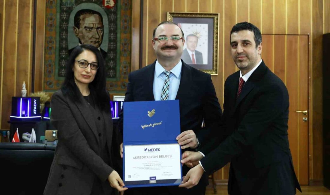 Atatürk Üniversitesi bünyesinde eğitim-öğretim faaliyetlerini sürdüren Teknik Bilimler Meslek Yüksekokulu