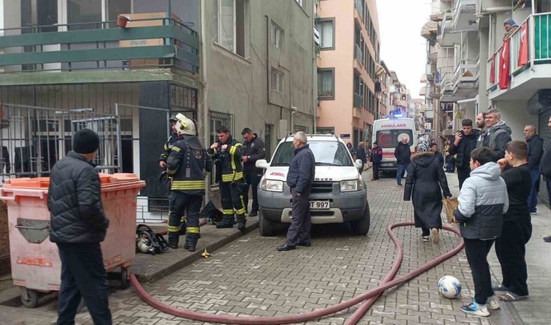 Kocaeli’nin Karamürsel ilçesinde tersane işçilerinin kaldığı evde çıkan yangın, itfaiye