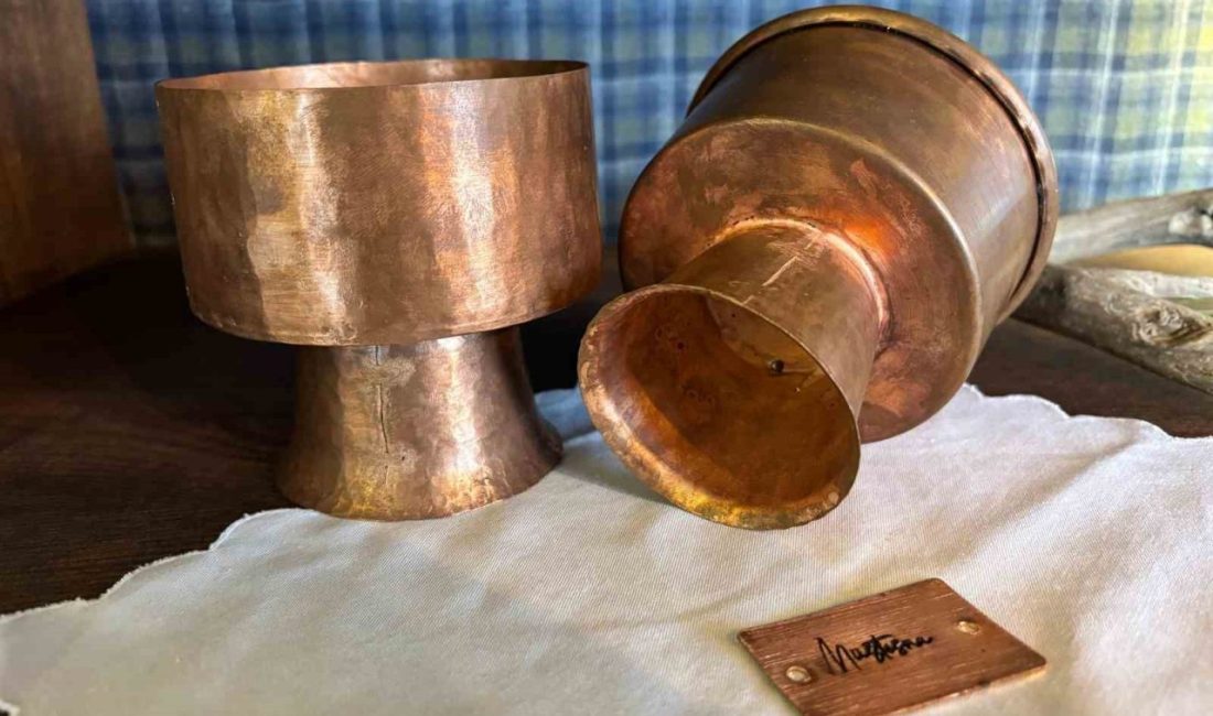 Trabzon’un yüzyıllara dayanan geleneksel bakır sanatı kadın girişimci Bervan Eskici’nin