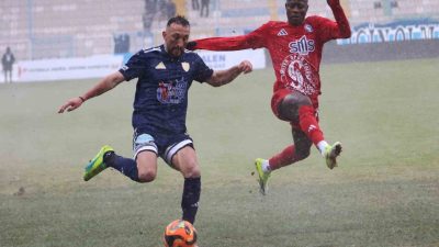 Trendyol 1. Lig’in 23. haftasında Erzurumspor FK sahasında karşılaştığı Sarıyer’i