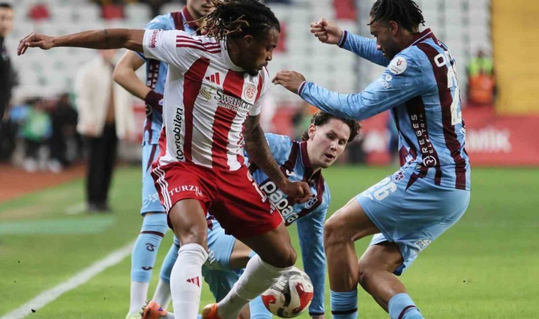 Trendyol Süper Lig’in 20. haftasında Antalyaspor, Trabzonspor’u konuk ediyor. Mücadelenin