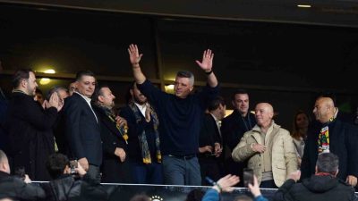 Trendyol Süper Lig’in 19. haftasında Fenerbahçe evinde Göztepe ile karşılaşıyor.