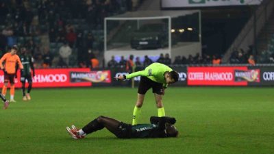 Trendyol Süper Lig’in 18. haftasında Kocaelispor, evinde karşılaştığı Trabzonspor’a 2-1