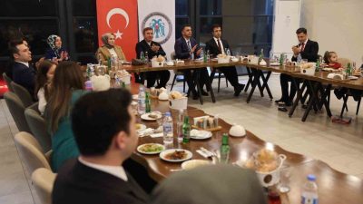 Erzincan Valisi Hamza Aydoğdu, 10 Ocak İdareciler Günü dolayısıyla vali