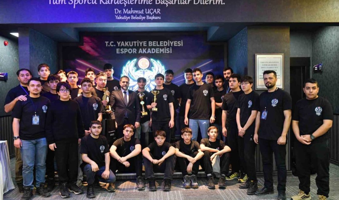 Yakutiye Belediyesi Espor Akademisi tarafından, okulların yarıyıl tatiline girmesiyle birlikte