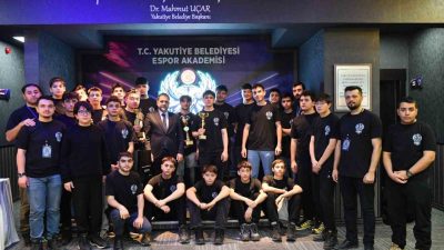 Yakutiye Belediyesi Espor Akademisi tarafından, okulların yarıyıl tatiline girmesiyle birlikte