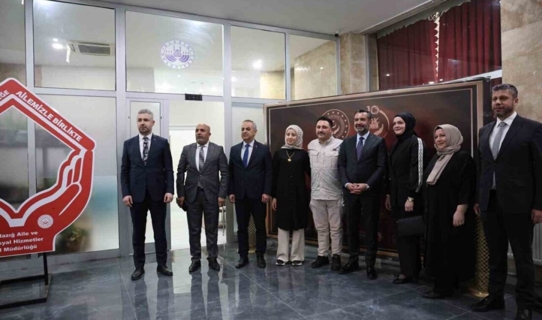 Elazığ Valiliği koordinesinde yürütülen Aile ve Gençlik Fonu kapsamında evlenen