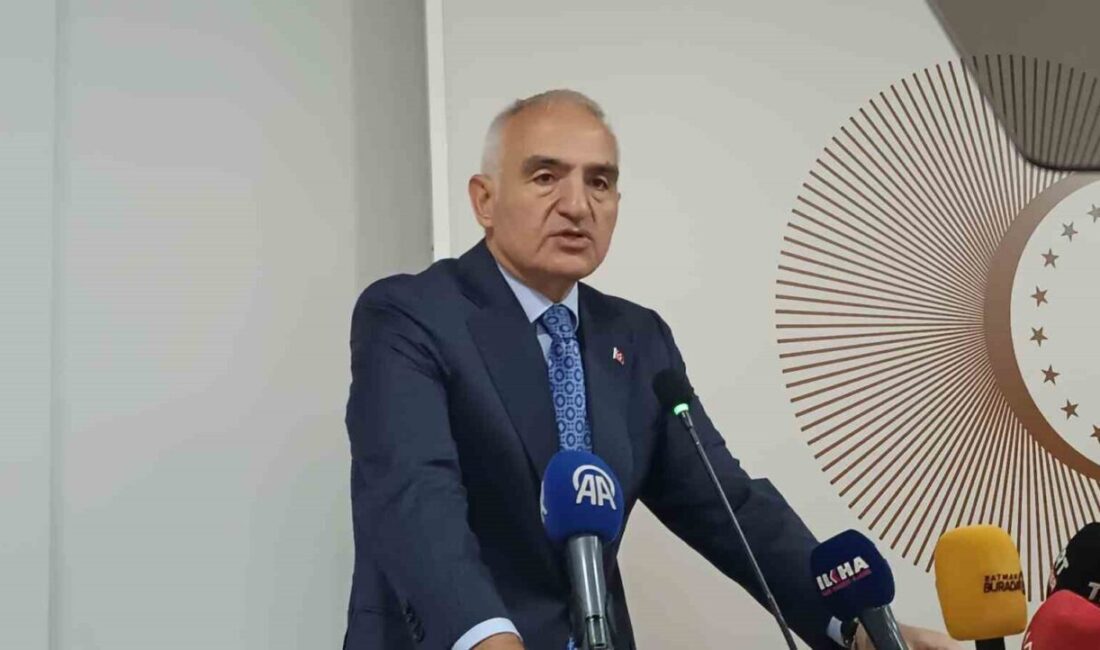 Kültür ve Turizm Bakanı Mehmet Nuri Ersoy, çeşitli temas ve