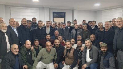 Erzincan Belediye Başkanı Bekir Aksun, Kavakyolu Yerleşkesi Sosyal Tesisleri’nde mahalle