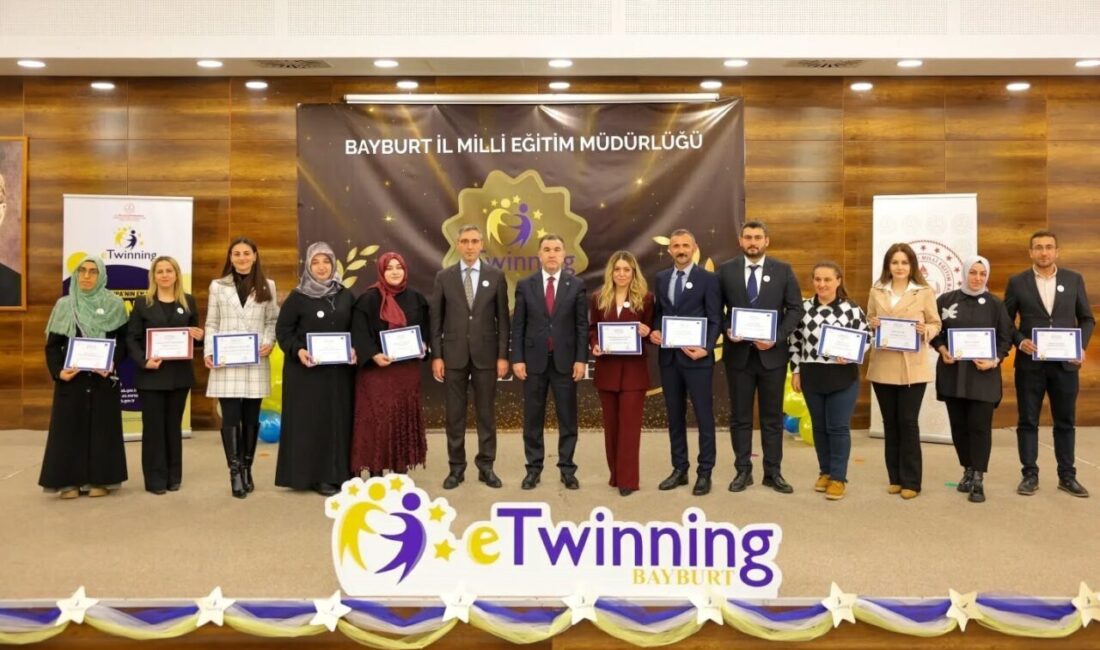 Bayburt, eTwinning projelerinde Türkiye genelinde üst sıralarda yer almaya devam