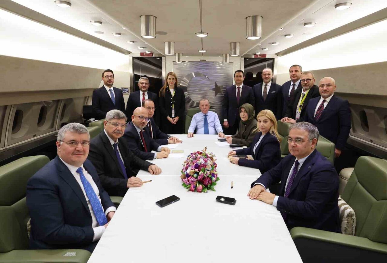 Cumhurbaşkanı Recep Tayyip Erdoğan, “İran meselesine sadece askeri pencereden bakmak,