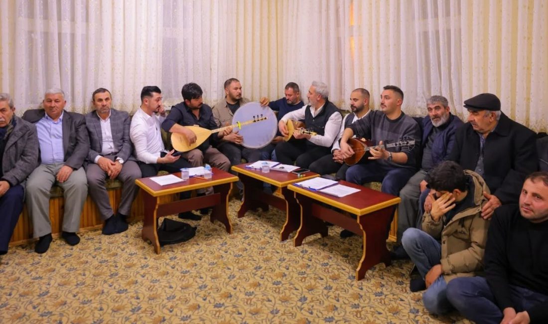 Bayburt merkeze bağlı Dövmekaya köyünde il protokolünün, köy muhtarlarının ve