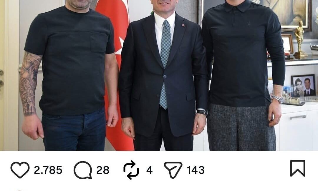 Eski milli boksör olan ve özel bir televizyon kanalında yayınlanan