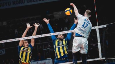 Efeler Ligi’nin 21. haftasında Halkbank, sahasında Fenerbahçe Medicana’yı 3-0 mağlup