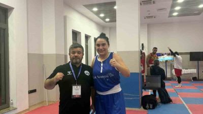 Büyükler Türkiye Boks Şampiyonası’nda Elazığlı sporcular iki gümüş madalya aldı.