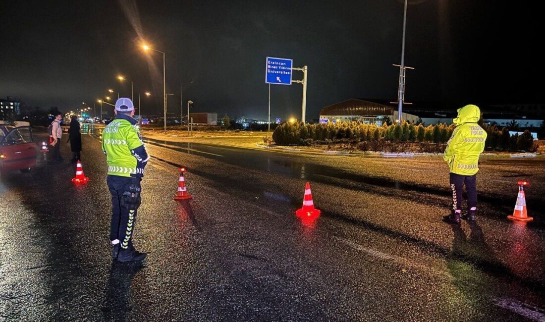 Erzincan merkezde sağanak yağış etkili olurken, yüksek kesimlerde kar ve