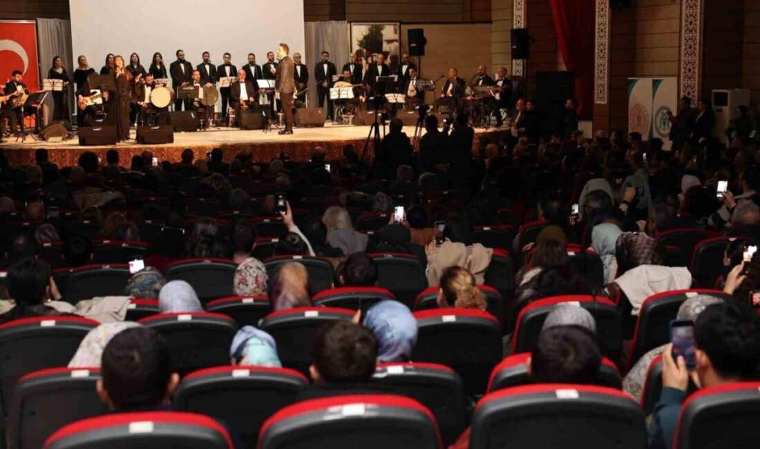 Erzincan’ın düşman işgalinden kurtuluşunun 108’inci yıl dönümü dolayısıyla Türk Halk