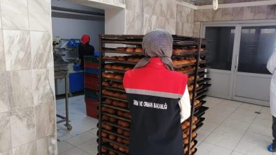 Erzurum’da gıda satışı yapan işletmelere yönelik denetimler aralıksız sürdürülüyor. Erzurum