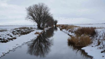 Erzurum’da bir yandan sıcaklık artarken bir yandan da kar yağışı