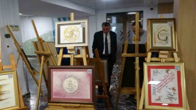 Karadeniz Teknik Üniversitesi (KTÜ) Farabi Hastanesi’nde düzenlenen Kaligrafi Sergisi sanatseverlerle