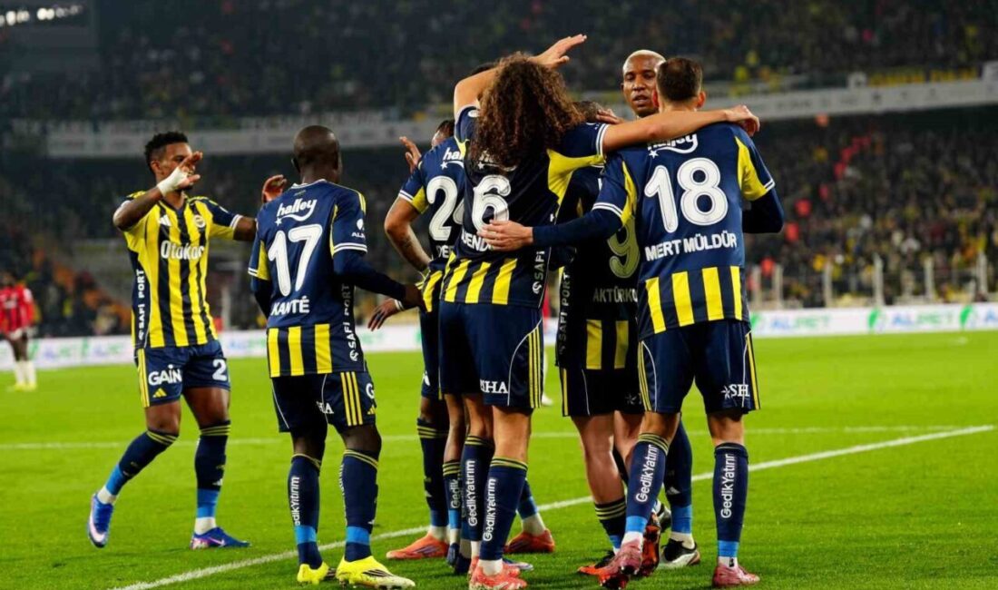 Trendyol Süper Lig’de Gençlerbirliği’ni konuk eden Fenerbahçe, rakibini 3-1 mağlup