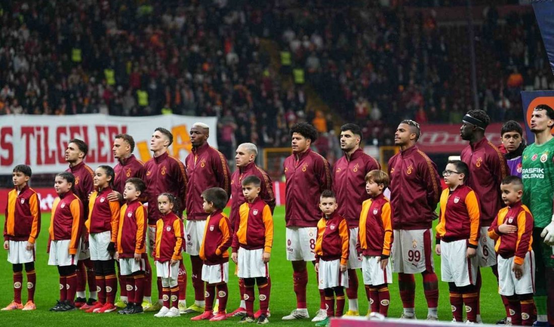Galatasaray Teknik Direktörü Okan Buruk son oynadıkları Manchester City maçının