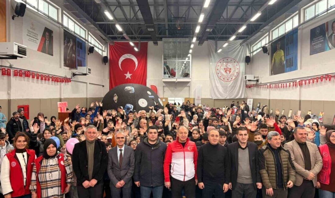 Gençlik Spor Bakanlığı’nın ‘Kış Kulübü’ Projesi binlerce çocuğun gençlik merkezlerine