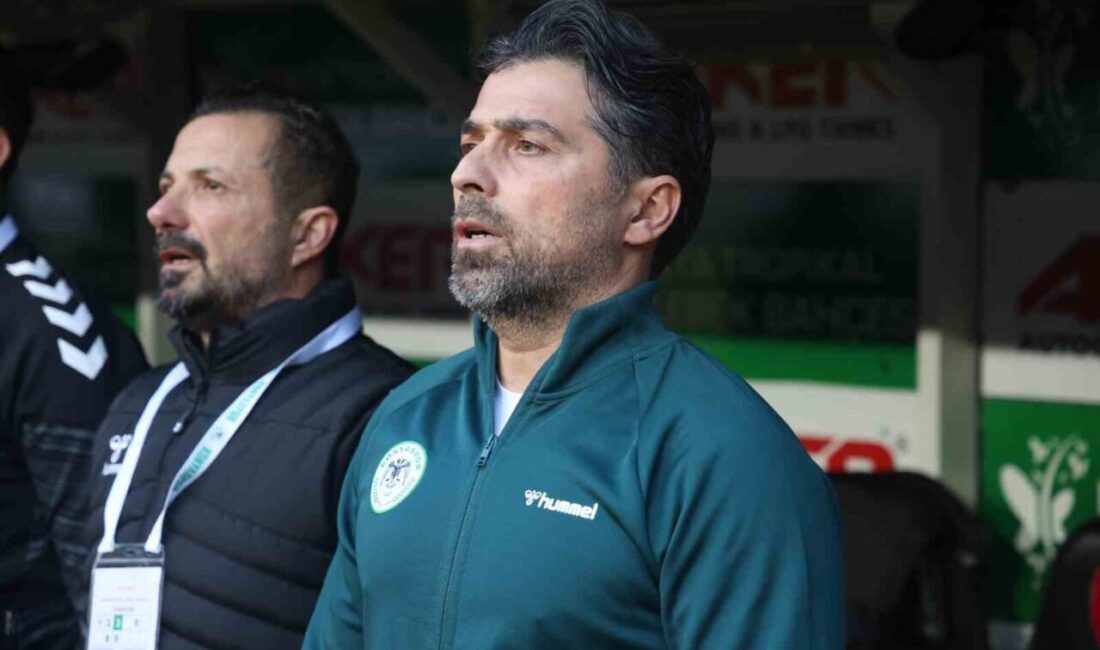 Konyaspor Teknik Direktörü İlhan Palut, Göztepe karşılaşmasıyla bin 122 gün