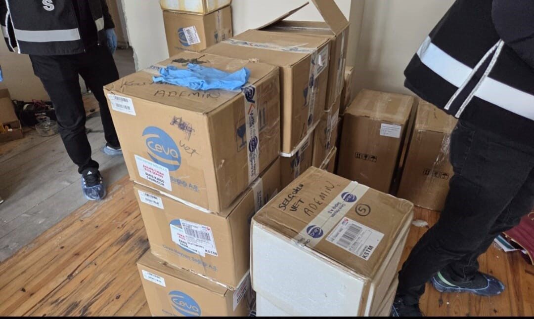 Kastamonu’da polis ekipleri tarafından bir iş yerinde yapılan aramada, 30