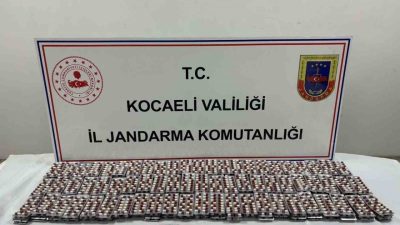 Kocaeli’de jandarma ekiplerince düzenlenen uyuşturucu operasyonlarında, 3 kilogram bonzai ile