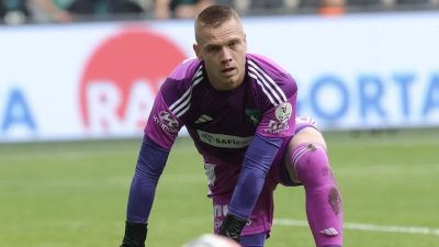 Kocaelispor’da başarılı file bekçisi Aleksandar Jovanovic izin alarak tedavisi için