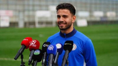 Çaykur Rizespor’un orta saha oyuncusu Mithat Pala, “Biz eğer kendi