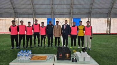 Erzurum Emniyet Müdürlüğünce “Gelecek Biziz Projesi” Kapsamında Hınıs ilçesinde öğrencilere