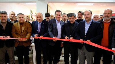 Otlukbeli İlçesi Kültür ve Yardımlaşma Derneği düzenlenen törenle hizmete açıldı.